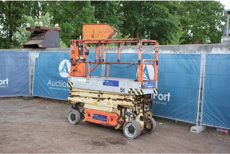 JLG 2030ES - مرفاع مقصي: صورة 3 JLG 2030ES - مرفاع مقصي: صورة 3