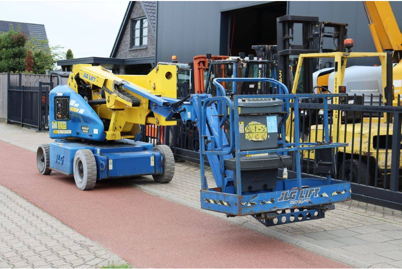 JLG M400AJPN - مرفاع مفصلي: صورة 4 JLG M400AJPN - مرفاع مفصلي: صورة 4