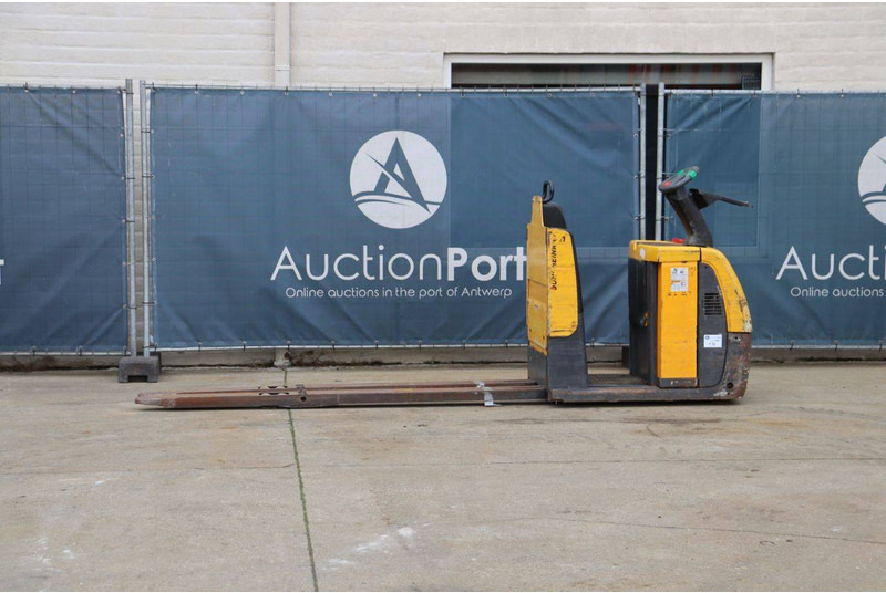 Jungheinrich ECF 20 - شاحنة نقل الطبالي: صورة 1 Jungheinrich ECF 20 - شاحنة نقل الطبالي: صورة 1