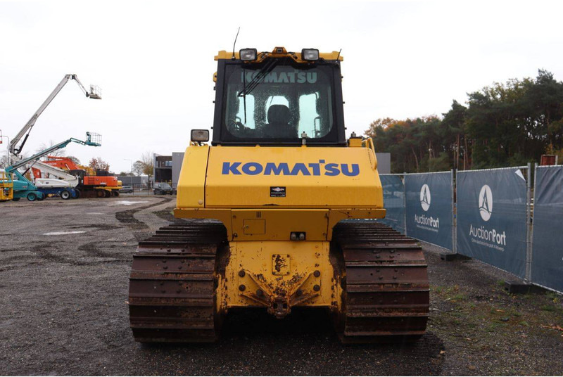 Komatsu D65PX-17 - بلدوزر: صورة 5 Komatsu D65PX-17 - بلدوزر: صورة 5