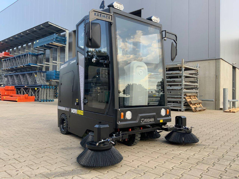 Kremer KRS100 - سياره كنس شوارع: صورة 4 Kremer KRS100 - سياره كنس شوارع: صورة 4