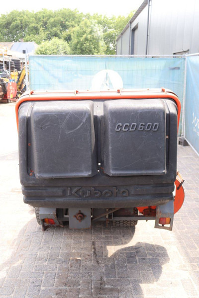 Kubota BX2200D - جزازة عشب الحدائق: صورة 5 Kubota BX2200D - جزازة عشب الحدائق: صورة 5