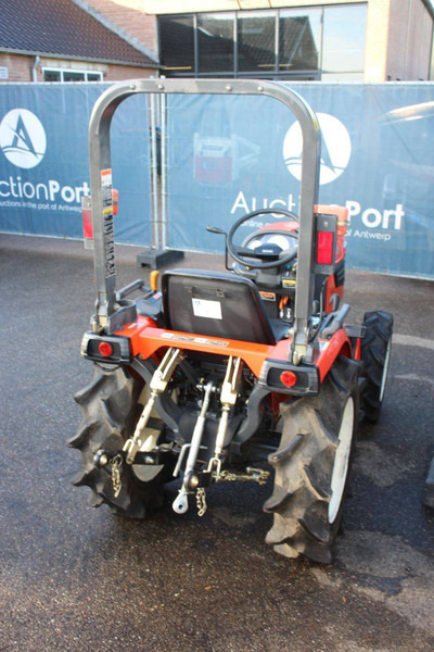 Kubota JB16 - جرار: صورة 5 Kubota JB16 - جرار: صورة 5