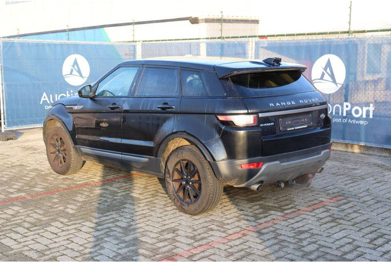 Land Rover Range Rover Evoque - سيارة دفع رباعي: صورة 5 Land Rover Range Rover Evoque - سيارة دفع رباعي: صورة 5