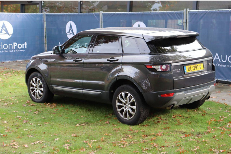 Land Rover Range Rover Evoque - سيارة دفع رباعي: صورة 4 Land Rover Range Rover Evoque - سيارة دفع رباعي: صورة 4