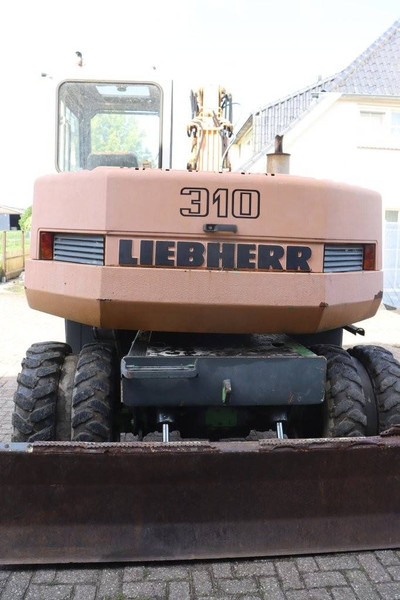 Liebherr A 310 - حفار ذو عجلات: صورة 5 Liebherr A 310 - حفار ذو عجلات: صورة 5