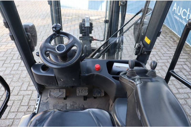 رافعة شوكية كهربائية Linde E16P-02: صورة 20 رافعة شوكية كهربائية Linde E16P-02: صورة 20