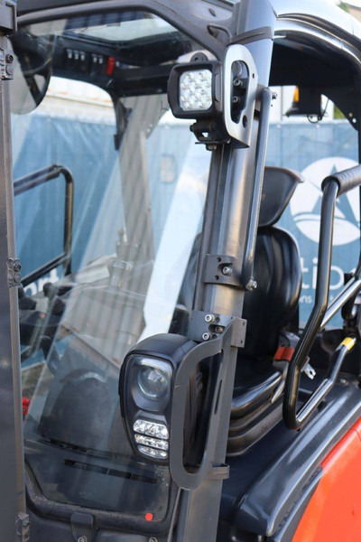 رافعة شوكية كهربائية Linde E16P-02: صورة 13 رافعة شوكية كهربائية Linde E16P-02: صورة 13