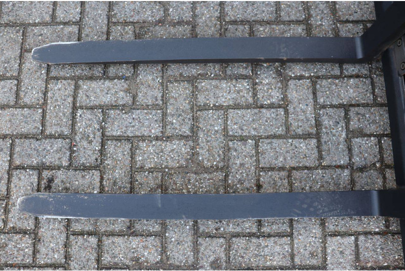 رافعة شوكية كهربائية Linde E16P-02: صورة 11 رافعة شوكية كهربائية Linde E16P-02: صورة 11