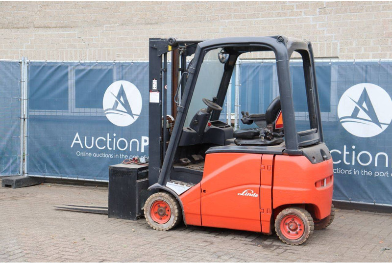 Linde E20PH-01 - رافعة شوكية كهربائية: صورة 3 Linde E20PH-01 - رافعة شوكية كهربائية: صورة 3