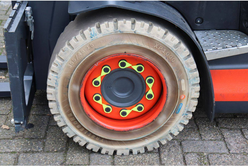 رافعة شوكية كهربائية Linde E35H-01/600: صورة 14 رافعة شوكية كهربائية Linde E35H-01/600: صورة 14