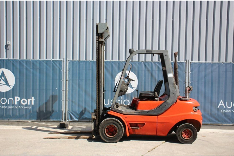 Linde H30D-02 - رافعة شوكية ديزل: صورة 2 Linde H30D-02 - رافعة شوكية ديزل: صورة 2