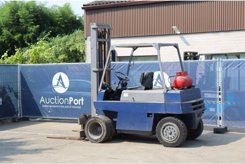 Linde H40T - رافعة شوكية تعمل بالغاز: صورة 3 Linde H40T - رافعة شوكية تعمل بالغاز: صورة 3