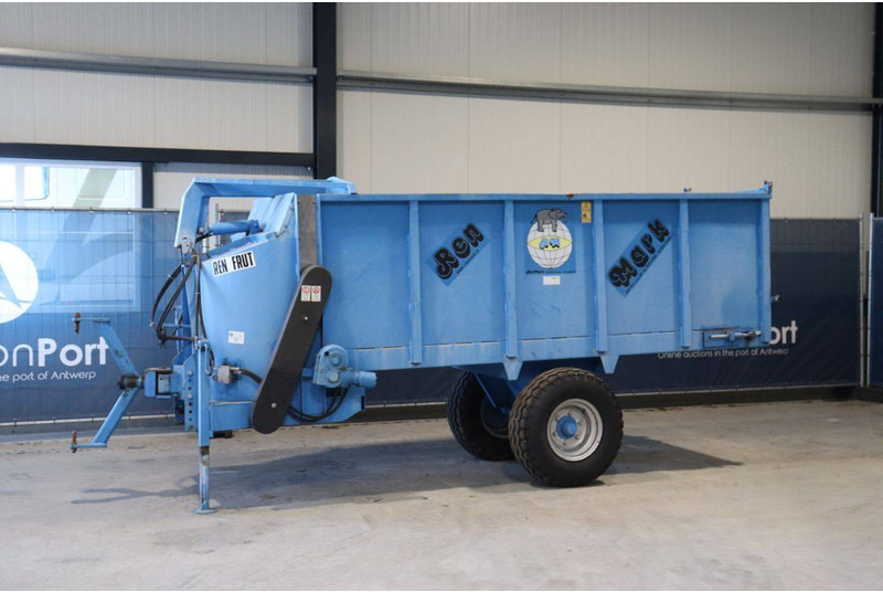 MARK R301 - ناثرة السماد الحيواني: صورة 1 MARK R301 - ناثرة السماد الحيواني: صورة 1