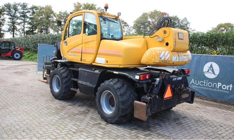 Manitou MRT 2150 - آلة رفع ونقل تلسكوبية: صورة 3 Manitou MRT 2150 - آلة رفع ونقل تلسكوبية: صورة 3