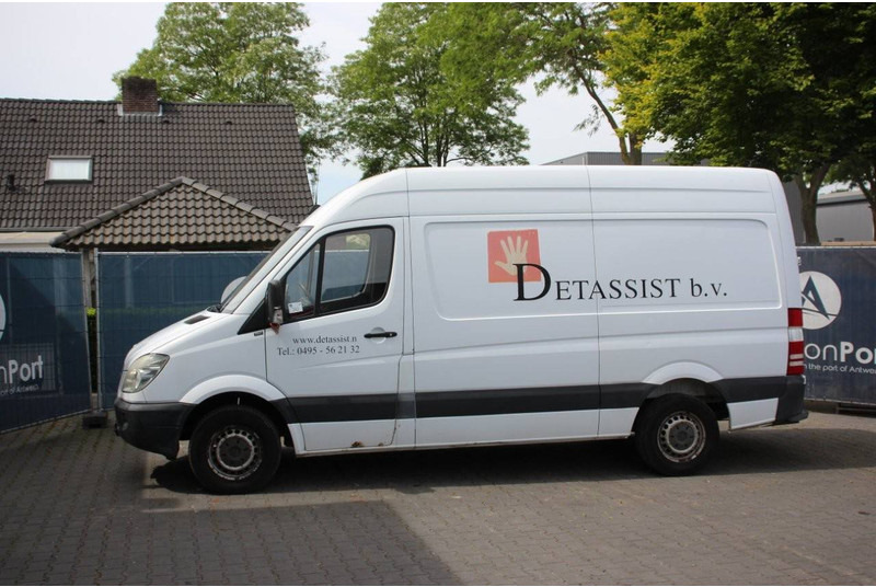 Mercedes-Benz 906 Ka 35 Sprinter 311cdi - فان: صورة 1 Mercedes-Benz 906 Ka 35 Sprinter 311cdi - فان: صورة 1