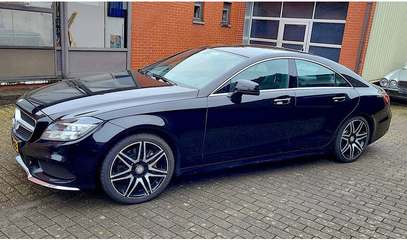 Mercedes-Benz CLS-Klasse 350 BlueTec AMG-Line - سيارة: صورة 1 Mercedes-Benz CLS-Klasse 350 BlueTec AMG-Line - سيارة: صورة 1