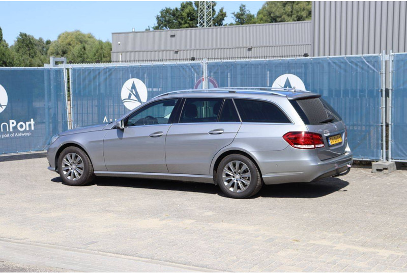 Mercedes-Benz E-Klasse 200 CDI - سيارة: صورة 3 Mercedes-Benz E-Klasse 200 CDI - سيارة: صورة 3
