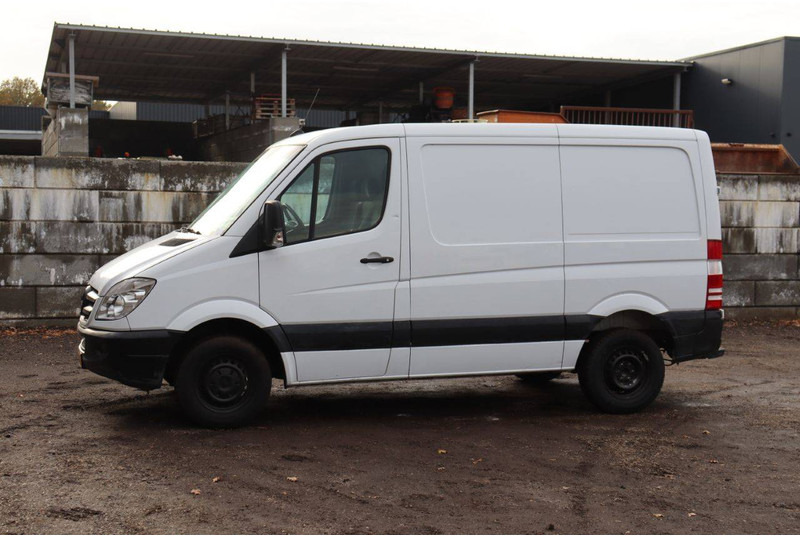 Mercedes-Benz Sprinter - فان: صورة 1 Mercedes-Benz Sprinter - فان: صورة 1