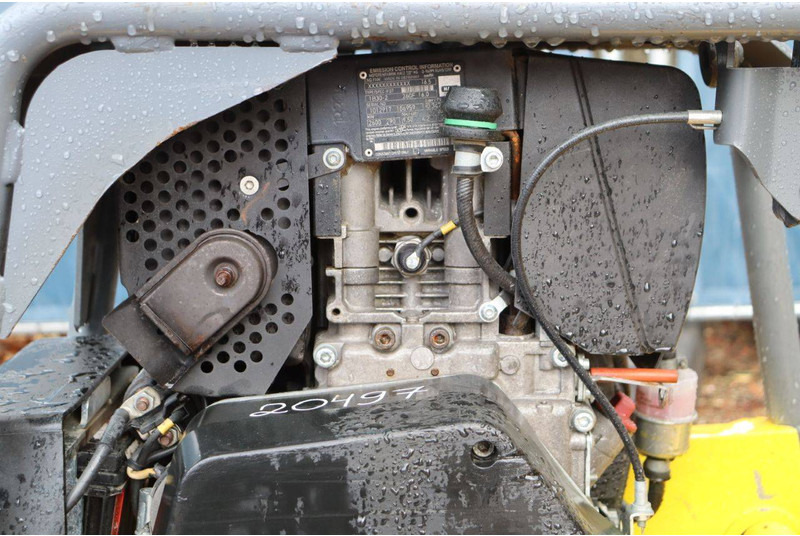 صفيحة هزازة Neuson DPU: صورة 11