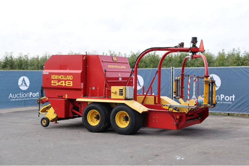 New Holland 548 - آلات زراعية: صورة 4 New Holland 548 - آلات زراعية: صورة 4