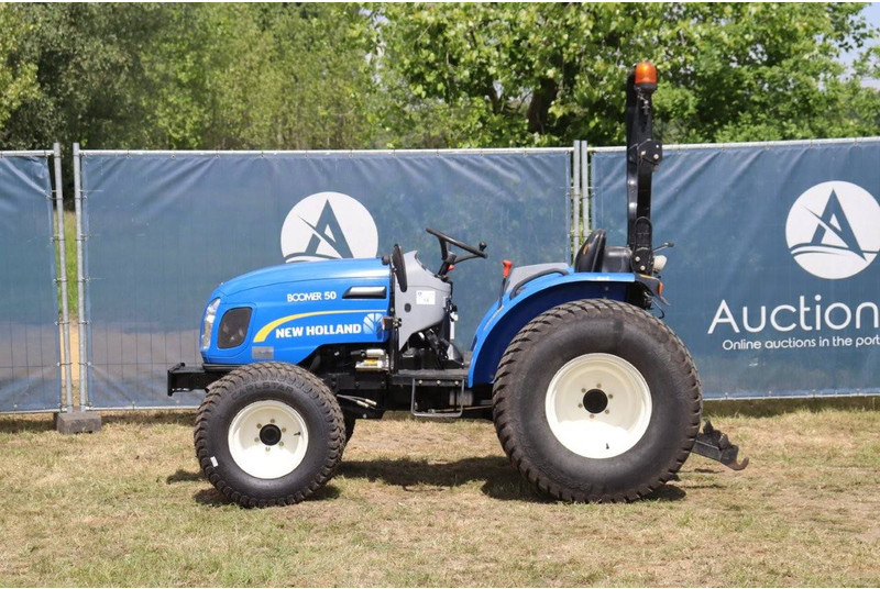 New Holland Boomer 50HST - جرار: صورة 2 New Holland Boomer 50HST - جرار: صورة 2