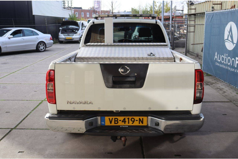 Nissan Navara NISSAN NAVARA - سيارة: صورة 5 Nissan Navara NISSAN NAVARA - سيارة: صورة 5
