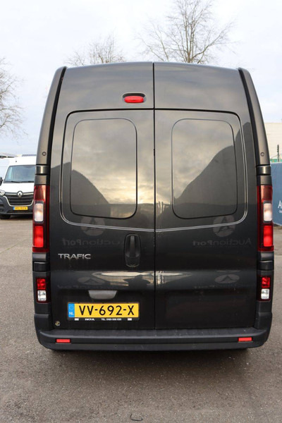 Renault Trafic - فان: صورة 5 Renault Trafic - فان: صورة 5