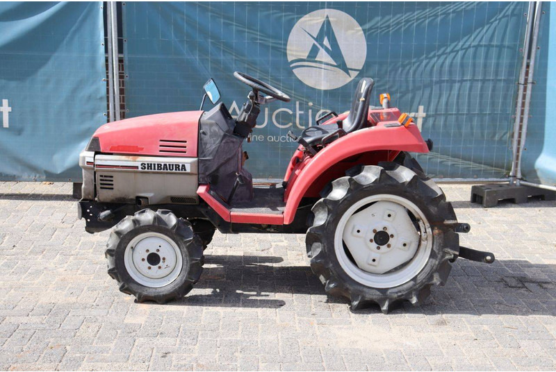 Shibaura STIGER 65F - جرار: صورة 2 Shibaura STIGER 65F - جرار: صورة 2