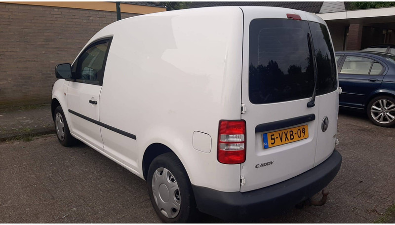 Volkswagen Caddy 1.6 tdi - فان: صورة 2 Volkswagen Caddy 1.6 tdi - فان: صورة 2