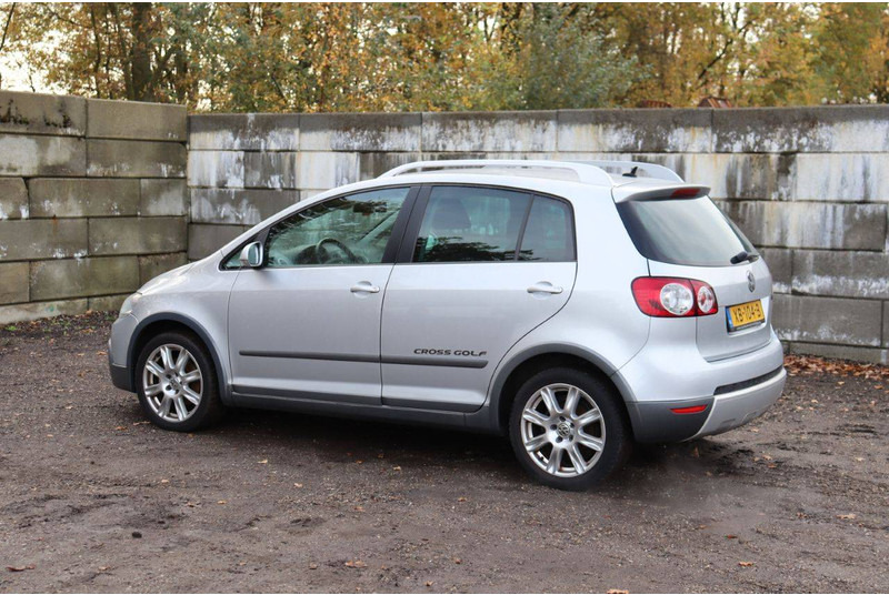 Volkswagen Golf Plus - سيدان: صورة 3 Volkswagen Golf Plus - سيدان: صورة 3