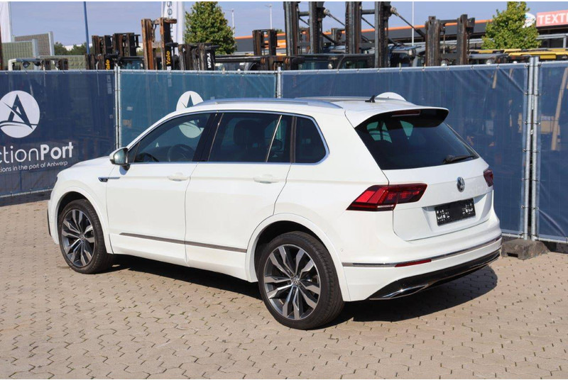 Volkswagen Tiguan R line - سيارة: صورة 4 Volkswagen Tiguan R line - سيارة: صورة 4