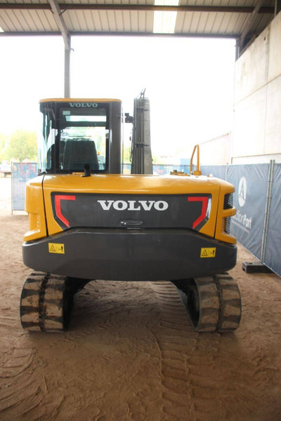 Volvo EC80D - حفار زاحف: صورة 4 Volvo EC80D - حفار زاحف: صورة 4