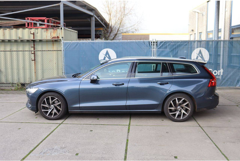Volvo V60 - سيارة: صورة 2 Volvo V60 - سيارة: صورة 2