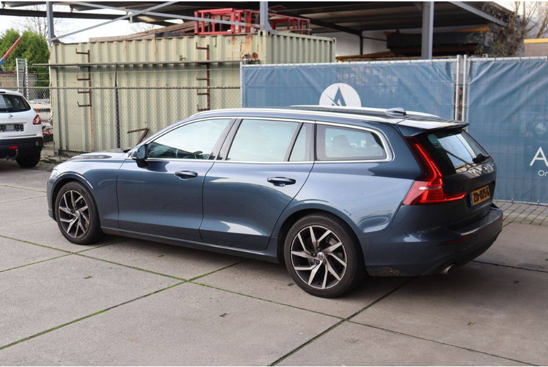 Volvo V60 - سيارة: صورة 3 Volvo V60 - سيارة: صورة 3