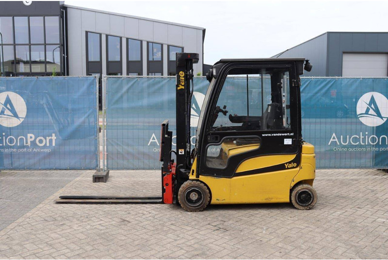 Yale ERP20VF - رافعة شوكية كهربائية: صورة 2 Yale ERP20VF - رافعة شوكية كهربائية: صورة 2