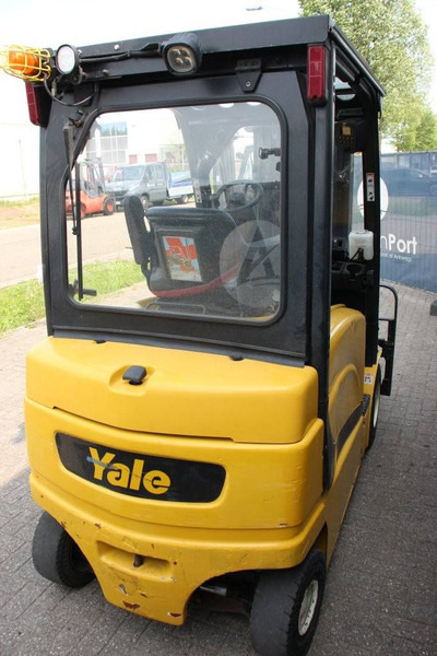 Yale ERP25VLE2145 - رافعة شوكية كهربائية: صورة 5 Yale ERP25VLE2145 - رافعة شوكية كهربائية: صورة 5