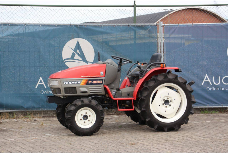 Yanmar F-200 - جرار: صورة 1 Yanmar F-200 - جرار: صورة 1