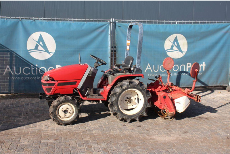 Yanmar KE-50 - جرار: صورة 1 Yanmar KE-50 - جرار: صورة 1