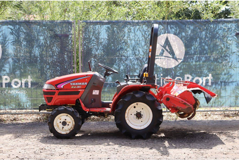 Yanmar Ke-30 - جرار: صورة 2 Yanmar Ke-30 - جرار: صورة 2
