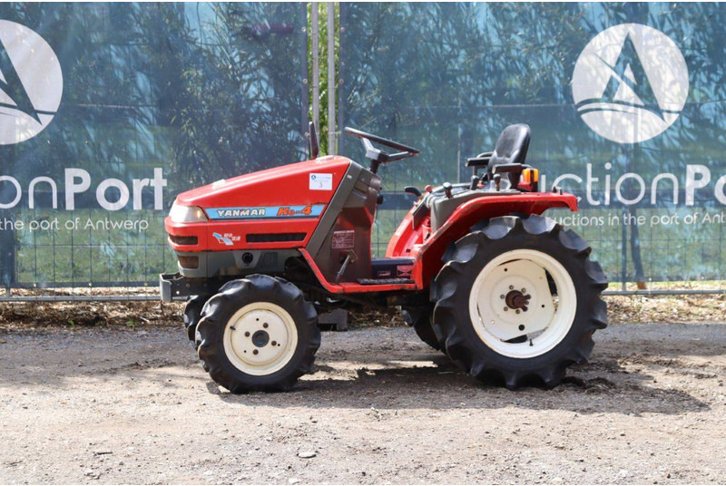 Yanmar Ke-4 - جرار: صورة 1 Yanmar Ke-4 - جرار: صورة 1
