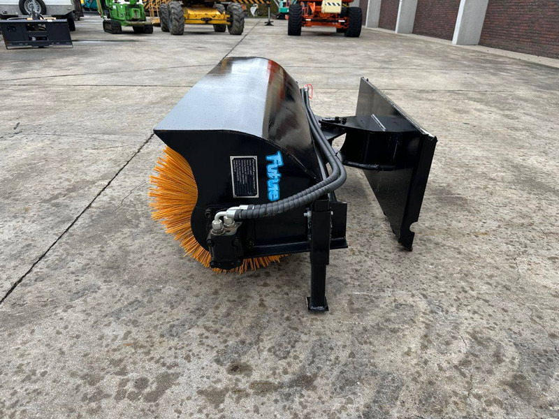 ملحق للبيع  future FT-SE61: صورة 6