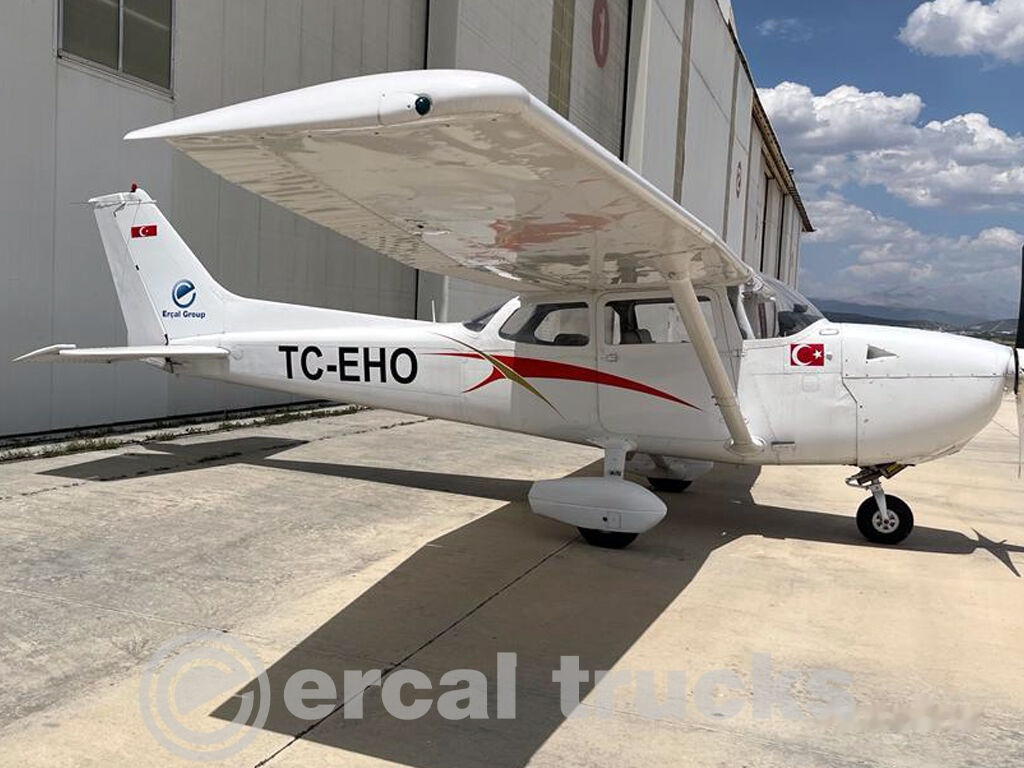1977 Cessna 172N Diesel TC-EHO Airplane - معدات الدعم الأرضي: صورة 5 1977 Cessna 172N Diesel TC-EHO Airplane - معدات الدعم الأرضي: صورة 5