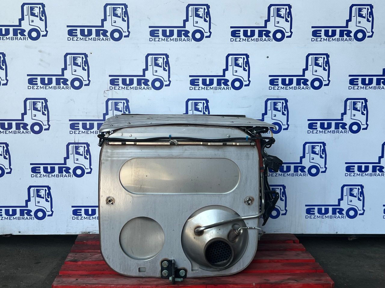 CATALIZATOR MAN TGX TG3 81.15103.6247 - محول حفاز - شاحنة: صورة 3 CATALIZATOR MAN TGX TG3 81.15103.6247 - محول حفاز - شاحنة: صورة 3