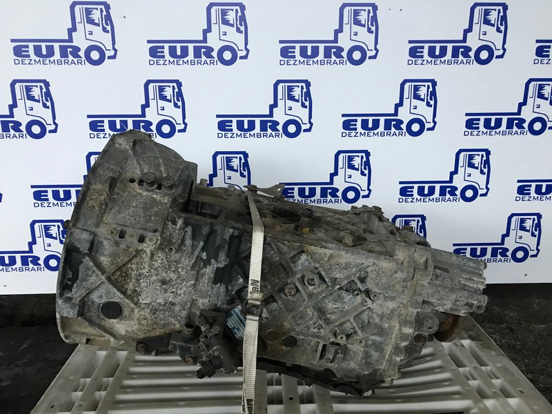 CUTIE DE VITEZE ZF 8 S 151 R=13,86-1,00 - صندوق التروس - شاحنة: صورة 1 CUTIE DE VITEZE ZF 8 S 151 R=13,86-1,00 - صندوق التروس - شاحنة: صورة 1