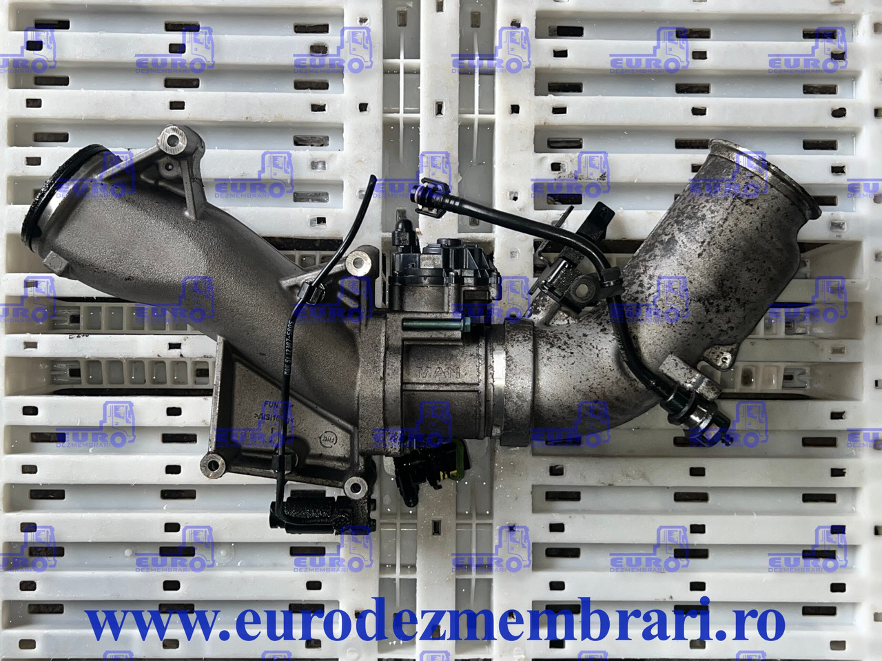 GALERIE ADMISIE + CLAPETA ACCELERATIE MAN TGX D3876 51.09413.7018, 51.09412.0323, 51.09412.0718, 51.26803.0055, 51.25902.0154, 51.25902.0081 - مشعب السحب - شاحنة: صورة 2 GALERIE ADMISIE + CLAPETA ACCELERATIE MAN TGX D3876 51.09413.7018, 51.09412.0323, 51.09412.0718, 51.26803.0055, 51.25902.0154, 51.25902.0081 - مشعب السحب - شاحنة: صورة 2
