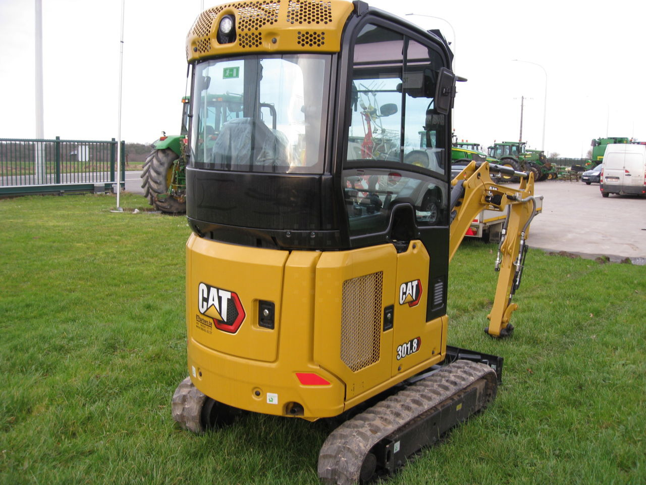 Caterpillar 301.8 - حفار صغير: صورة 3 Caterpillar 301.8 - حفار صغير: صورة 3