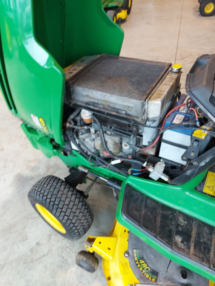 John Deere 355D - جرار صغير: صورة 3 John Deere 355D - جرار صغير: صورة 3