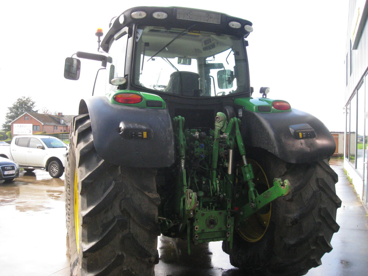 John Deere 6210R AUTOPOWER - جرار: صورة 3 John Deere 6210R AUTOPOWER - جرار: صورة 3