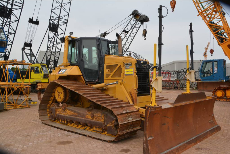 Cat D 6 N LGP 6 way blade + ripper - بلدوزر: صورة 1 Cat D 6 N LGP 6 way blade + ripper - بلدوزر: صورة 1